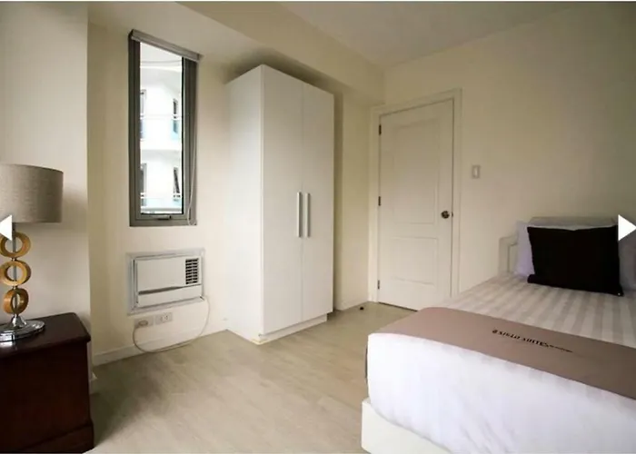 Apartment Azure C6 Balcony Wifi Near Mall Airport Multipl Units